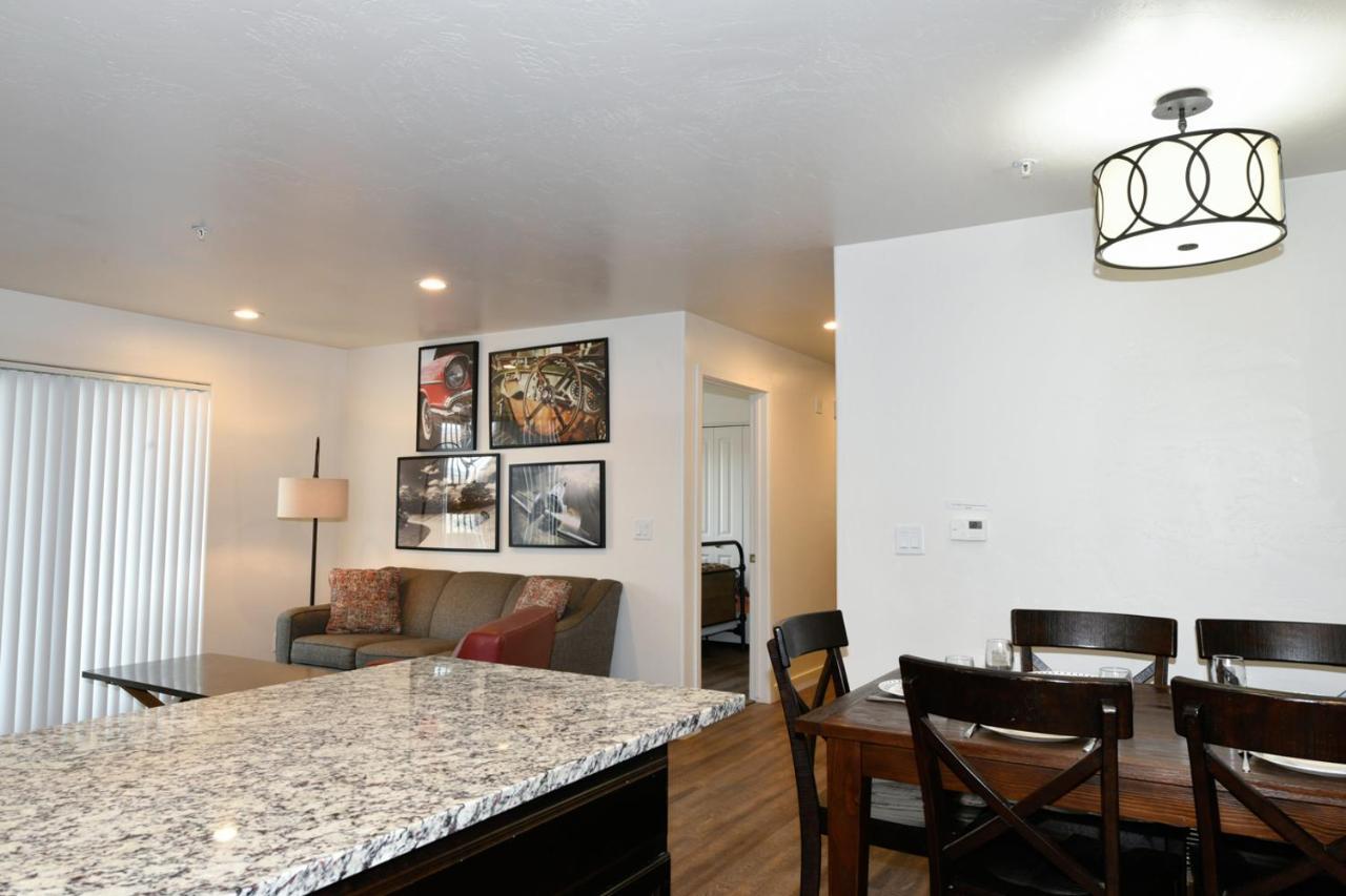 Moab Redcliff Condos Dean Re Экстерьер фото