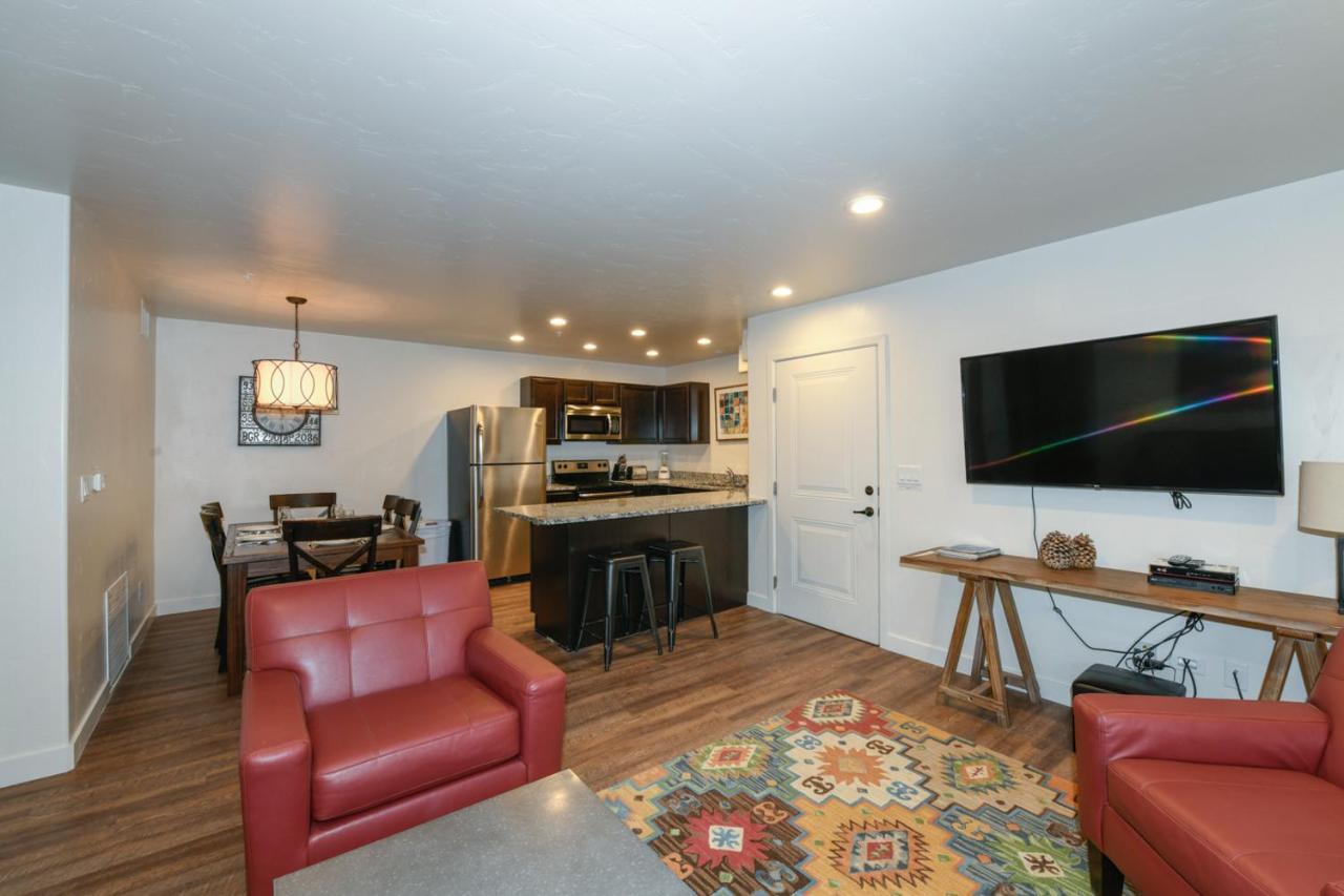 Moab Redcliff Condos Dean Re Экстерьер фото