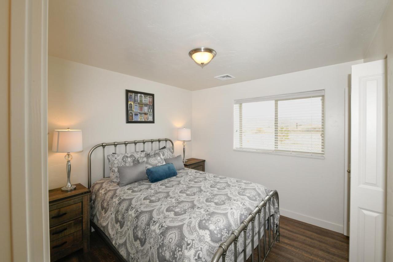 Moab Redcliff Condos Dean Re Экстерьер фото