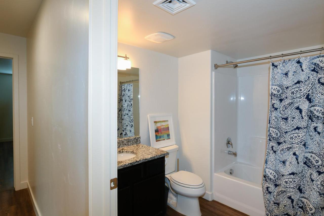 Moab Redcliff Condos Dean Re Экстерьер фото