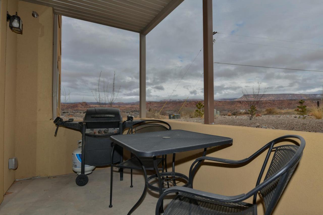 Moab Redcliff Condos Dean Re Экстерьер фото
