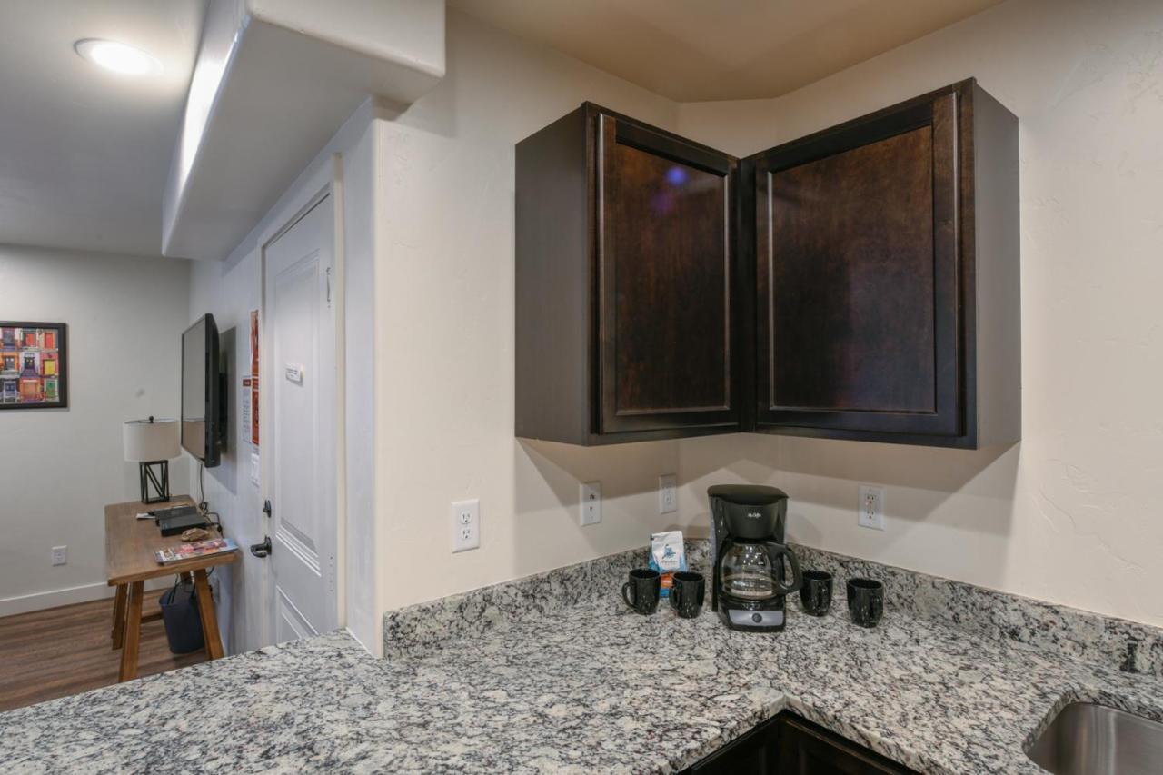 Moab Redcliff Condos Dean Re Экстерьер фото