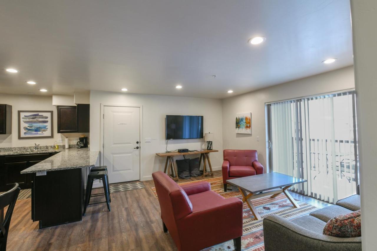 Moab Redcliff Condos Dean Re Экстерьер фото