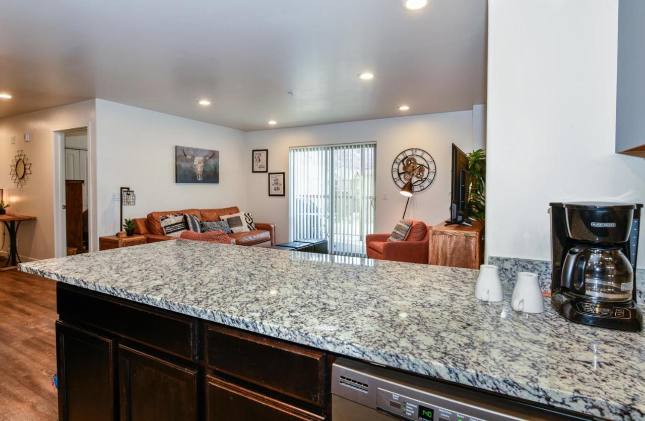 Moab Redcliff Condos Dean Re Экстерьер фото
