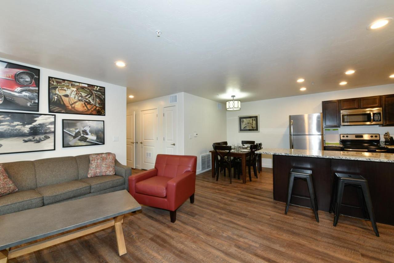 Moab Redcliff Condos Dean Re Экстерьер фото