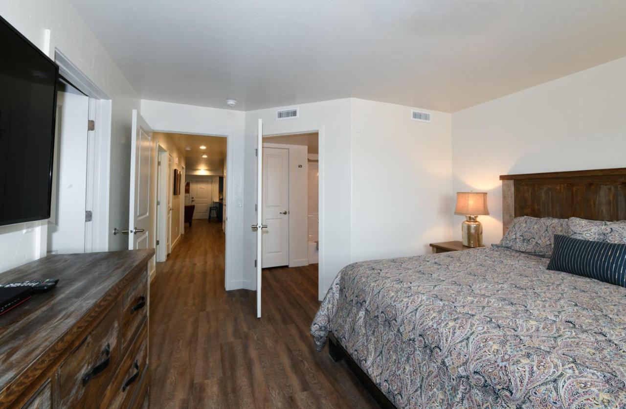 Moab Redcliff Condos Dean Re Экстерьер фото
